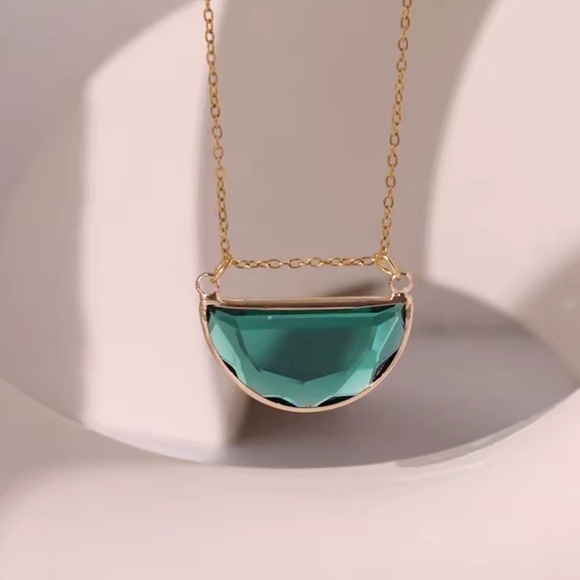 Anthropologie Jewelry - Anthropologie Gold Green Clear Half-Moon Necklace